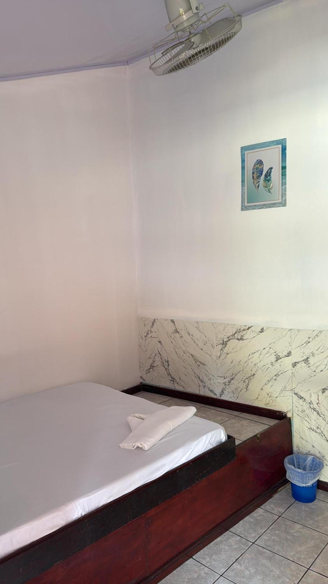 מנואל אנטוניו Costa Linda Art Hostel מראה חיצוני תמונה